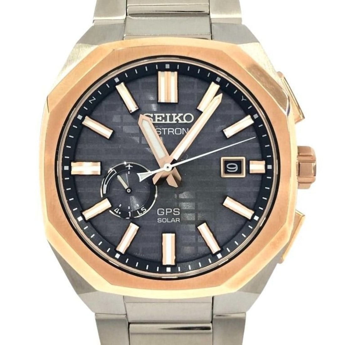 SEIKO ASTRON NEXTER SBXD014 3X62-0AA0 Analog Men's Watch (Black, Gold, Silver, Titanium): --- Catalog ---Category: SizeWrist Size: 19.8cm / 7.79''Case Diameter: 41.2mm / 1.62''Category: DesignType: WristwatchGender: MenColor (Dial): BlackMaterial (Band): TitaniumMaterial (Case): TitaniumCa