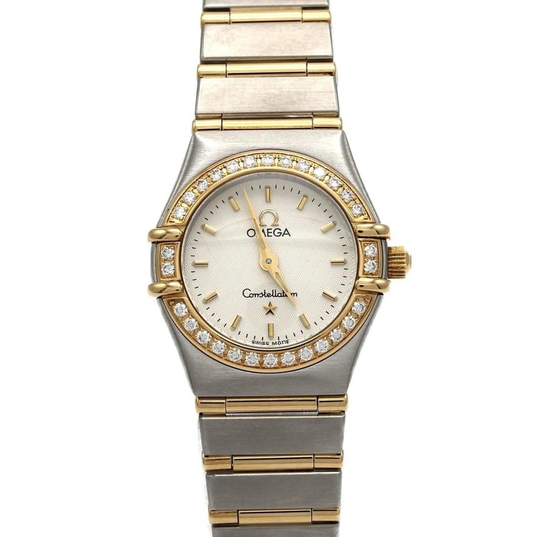 Omega Constellation Mini Two-Tone D 1267.30 SSxYG Quartz Watch: --- Catalog ---Category: SizeWrist Size: 15cm / 5.9''Case Diameter: 22.5mm / 0.89''Category: DesignType: WristwatchGender: WomenColor (Dial): SilverMaterial (Band): Stainless steel, Yellow goldMateria
