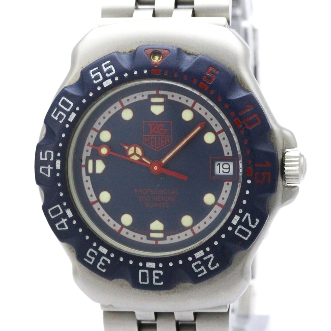 TAG HEUER Formula 1 Stainless Steel Quartz Mens Watch 370.513: --- Catalog ---Category: SizeCase Diameter: 35mm / 1.38''Category: DesignType: WristwatchStyle: SportGender: UnisexColor (Dial): BlueMaterial (Band): Stainless steelMaterial (Case): Stainless steelCat