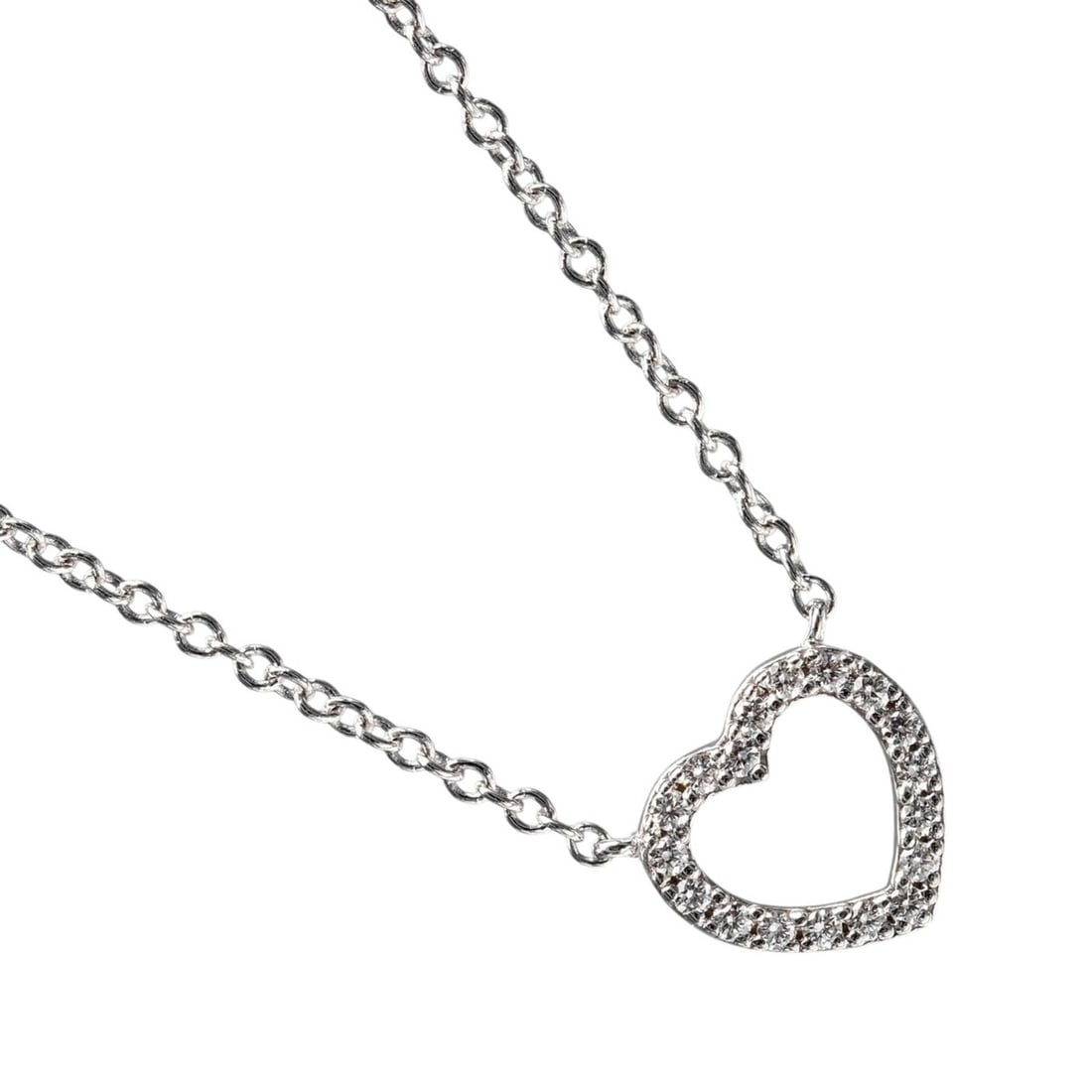 Tiffany & Co. Metro Heart Necklace, 18K White Gold, Diamonds, Approx. 1.9g.: --- Catalog ---Category: SizePendant Size: 7.58mm x 7.97mm / 0.29'' x 0.31''Neck Circumference: 40 cm / 15.74''Category: DesignColor: White goldGender: WomenMaterial: White goldNecklace Type: Necklace
