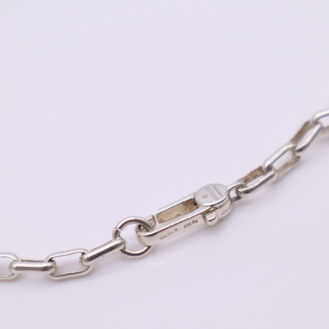 GUCCI Interlocking G Necklace, Silver, Men's - 9
