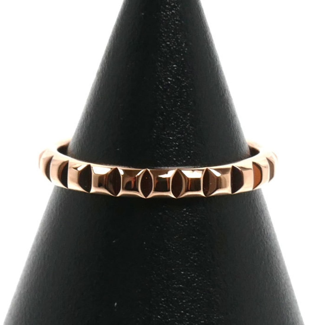 Boucheron 18KPG Pink Gold Quatre Clou de Paris Ring JAL00108 55 3.5g Women's: --- Catalog ---Category: SizeUS Size: 7.5Brand Size: 55Category: DesignType: Band ringGender: WomenMaterial: Pink gold (18K)Category: GeneralMPN: JAL00108Brand: BoucheronCountry of Origin: France--- I