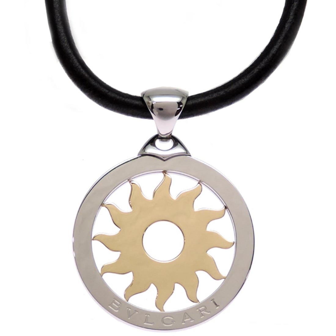 Bvlgari SS 750YG Leather Tondosan Women's/Men's Necklace Stainless Steel: --- Catalog ---Category: SizePendant Size: 48.7mm x 43.5mm / 1.91'' x 1.71''Neck Circumference: 50 cm / 19.68''Category: DesignGender: Men,WomenMaterial: Leather, Stainless steel, Yellow gold