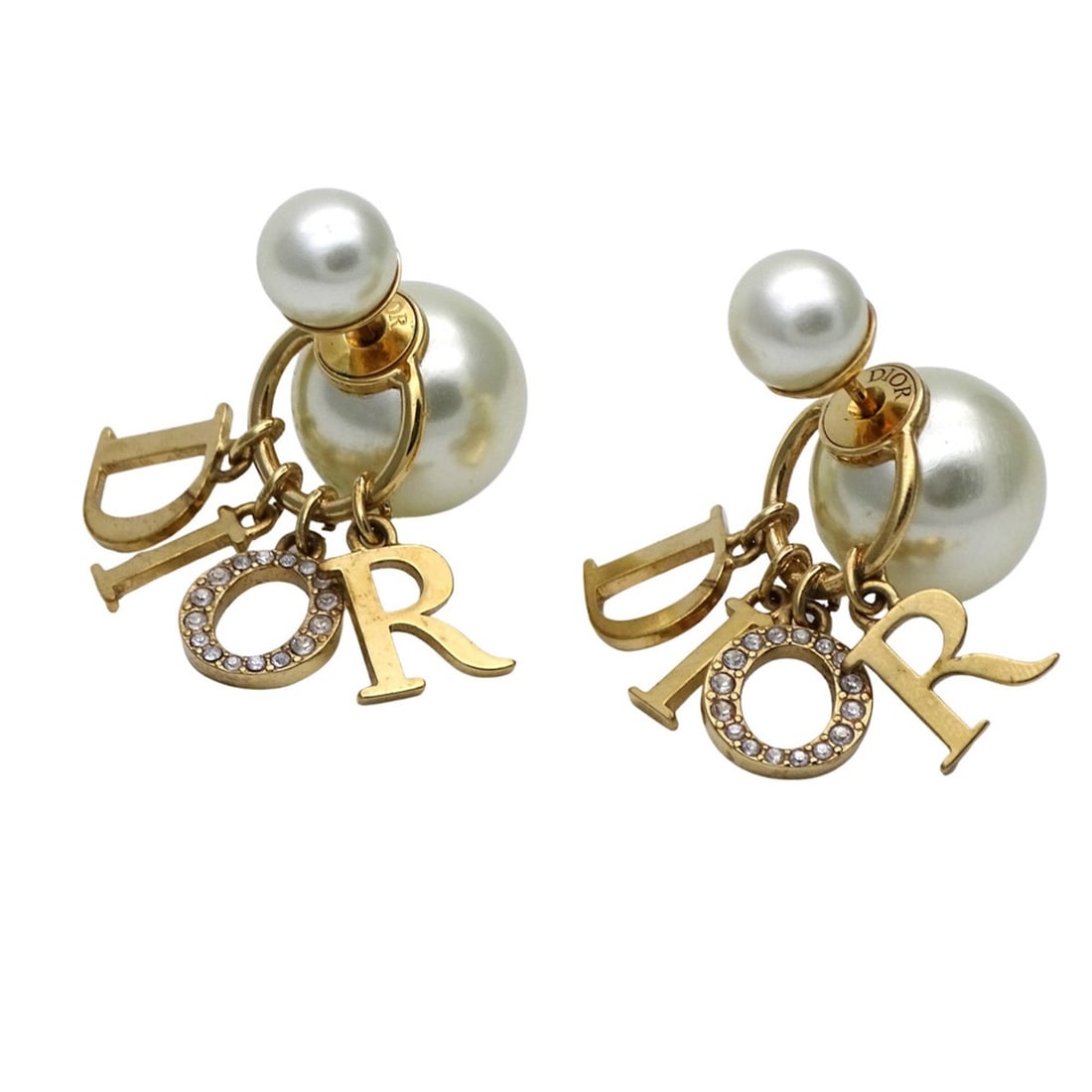 Christian Dior Dior earrings for women, brand name, metal, faux pearl, tribal design, gold logo.: --- Catalog ---Category: SizeStone Size (HxW): 29.10mm x 30.50mm / 1.15'' x 1.20''Category: DesignColor: Gold, WhiteStyle: ElegantGender: WomenMaterial: MetalCategory: GeneralBrand: Christian Dior--- 