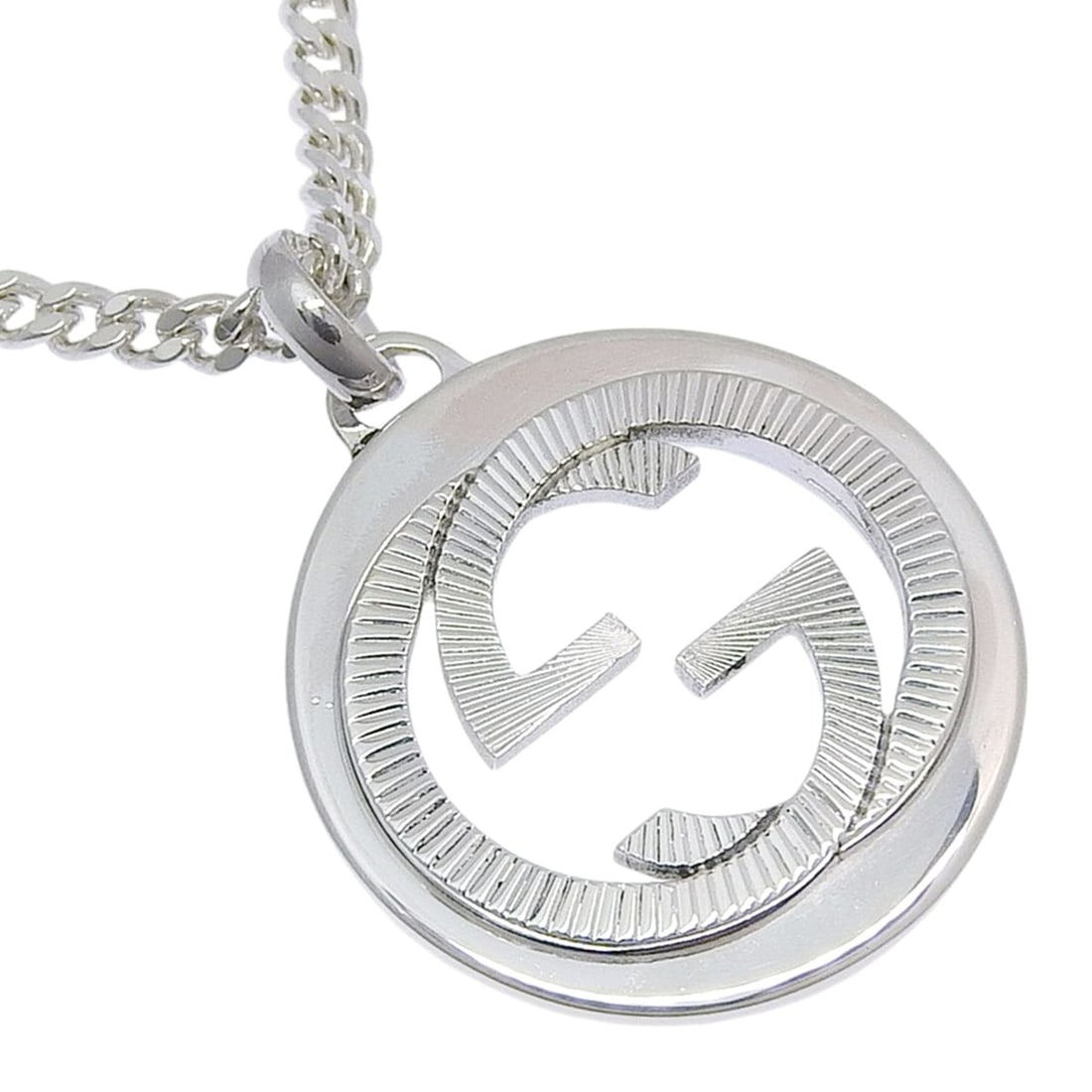 Gucci Interlocking Necklace, Sterling Silver 925, Approx. 17.7g, Unisex.: --- Catalog ---Category: SizeWeight: 17.7g / 0.62oz.Pendant Size: 26mm x 23mm / 1.02'' x 0.9''Neck Circumference: 55.7 cm / 21.92''Category: DesignGender: Unisex,Women,MenMaterial: Silver 925Necklace