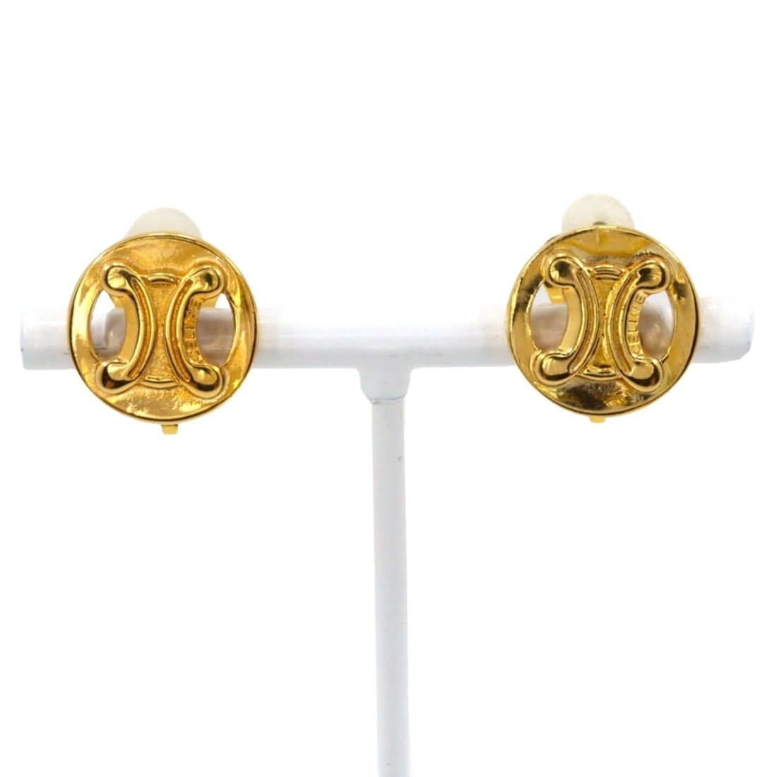 Celine Triomphe Earrings, Gold Plated, Approx. 7.8g, Women's.: --- Catalog ---Category: SizeWeight: 7.8g / 0.27oz.Size (HxWxD): 16.00mm x 16.00mm / 0.63'' x 0.63''Category: DesignType: Clip earringsColor: GoldGender: WomenCategory: GeneralBrand: Celine--- Item