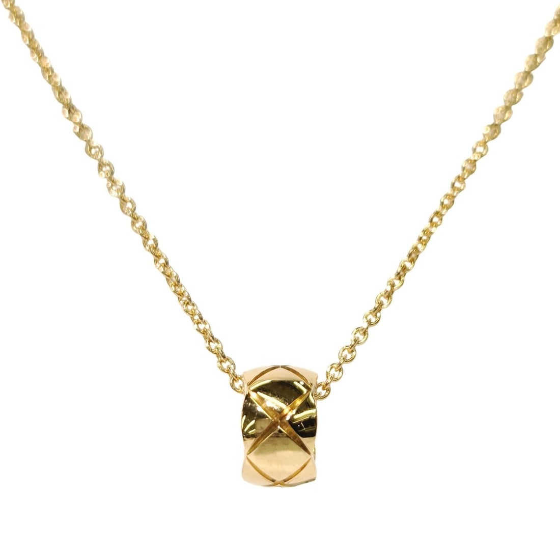 CHANEL Coco Crush Necklace, K18YG 750YG, J12305, Quilted Matelassé Motif, Women's.: --- Catalog ---Category: SizePendant Size: 7mm / 0.27''Neck Circumference: 42 cm / 16.53''Category: DesignColor: Yellow goldGender: WomenMaterial: Yellow gold (18K)Necklace Type: NecklaceCategory: Gen