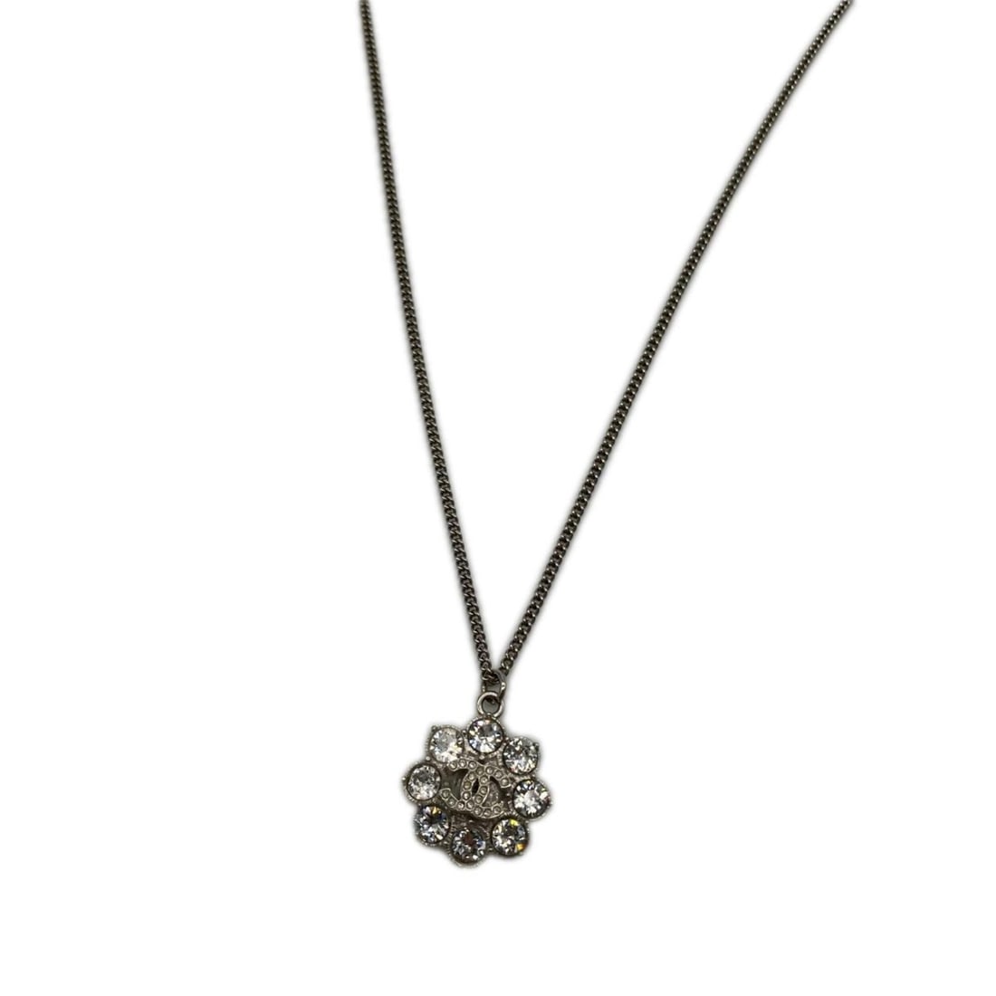 CHANEL Chanel Coco Mark Flower Necklace Silver Women's: --- Catalog ---Category: SizePendant Size: 20mm x 20mm / 0.78'' x 0.78''Neck Circumference: 60 cm / 23.62''Category: DesignColor: SilverGender: WomenMaterial: SilverNecklace Type: NecklaceCategory: Ge