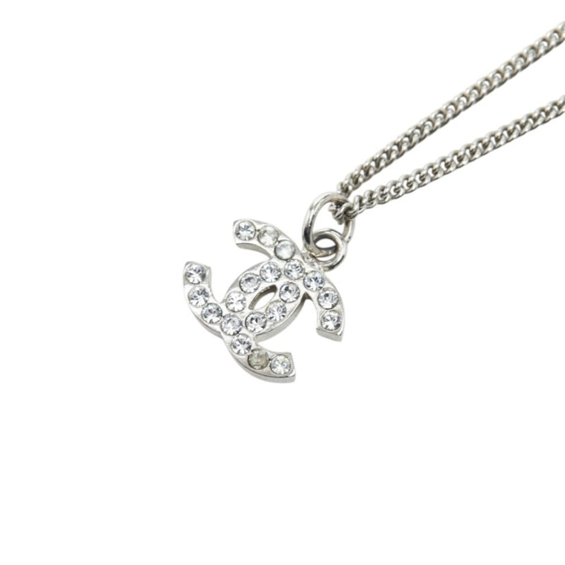Chanel Coco Mark Necklace B10V Silver Metal Rhinestone Women's CHANEL: --- Catalog ---Category: SizePendant Size: 14.8mm x 14.6mm / 0.58'' x 0.57''Neck Circumference: 42.5 cm / 16.73''Category: DesignColor: SilverGender: WomenMaterial: Metal, RhinestoneNecklace Type: Nec