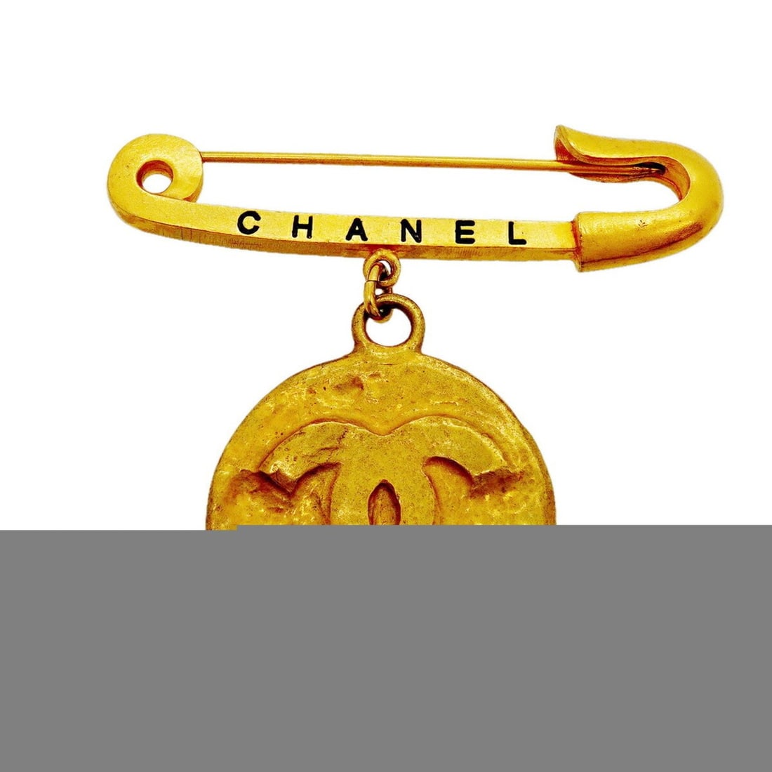 Chanel Brooch, Coco Mark, Circle, GP Plated Gold, Women's: --- Catalog ---Category: SizeSize (HxWxD): 7.11cm x 7.62cm / 2.79'' x 3''Category: DesignType: BroochColor: GoldGender: WomenMaterial: Gold platingCategory: GeneralBrand: Chanel--- Item List ---Sectio
