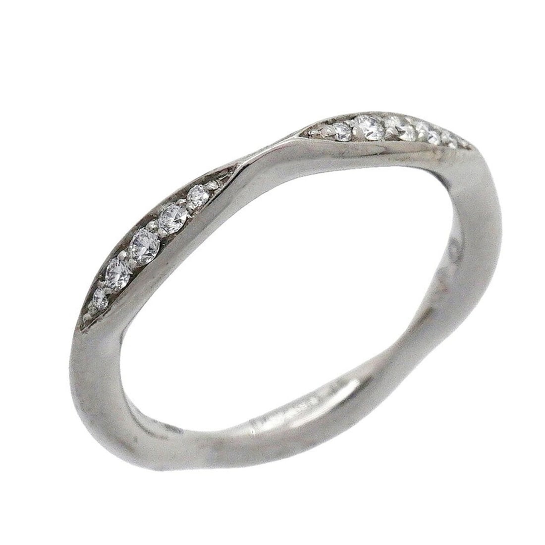 Chanel Camellia Ring, Pt950 Platinum, Diamond, Size #45, Women's: --- Catalog ---Category: SizeUS Size: 3.5Brand Size: 45Category: DesignType: Band ringStone: DiamondGender: WomenMaterial: Platinum 950Category: GeneralBrand: Chanel--- Item List ---Section: Condition