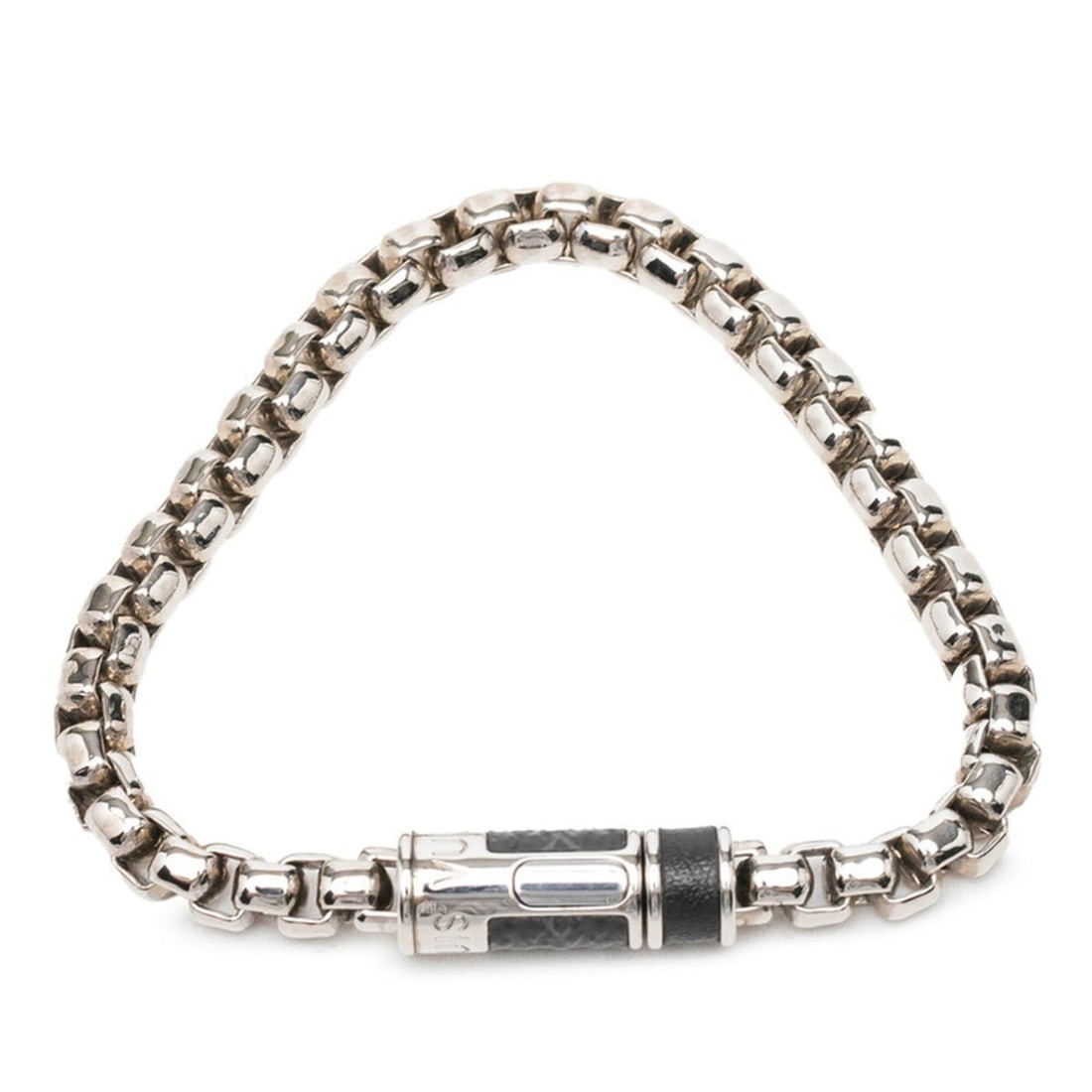 Louis Vuitton Monogram Eclipse Chain Bracelet M62592 Silver Black Metal Men's LOUIS VUITTON: --- Catalog ---Category: SizeLength: 16cm / 6.29''Category: DesignType: Charm braceletColor: Black, SilverGender: MenMaterial: MetalCategory: GeneralBrand: Louis Vuitton--- Item List ---Section: Condi