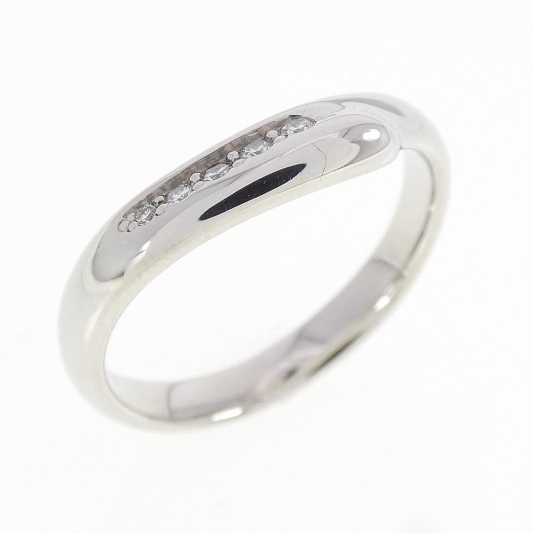 Tiffany Open Heart Ring: --- Catalog ---Category: SizeJP Size: 10US Size: 5.5Category: DesignType: Band ringGender: WomenMaterial: Platinum 950Category: GeneralMPN: 60017202Brand: Tiffany--- Item List ---Section: