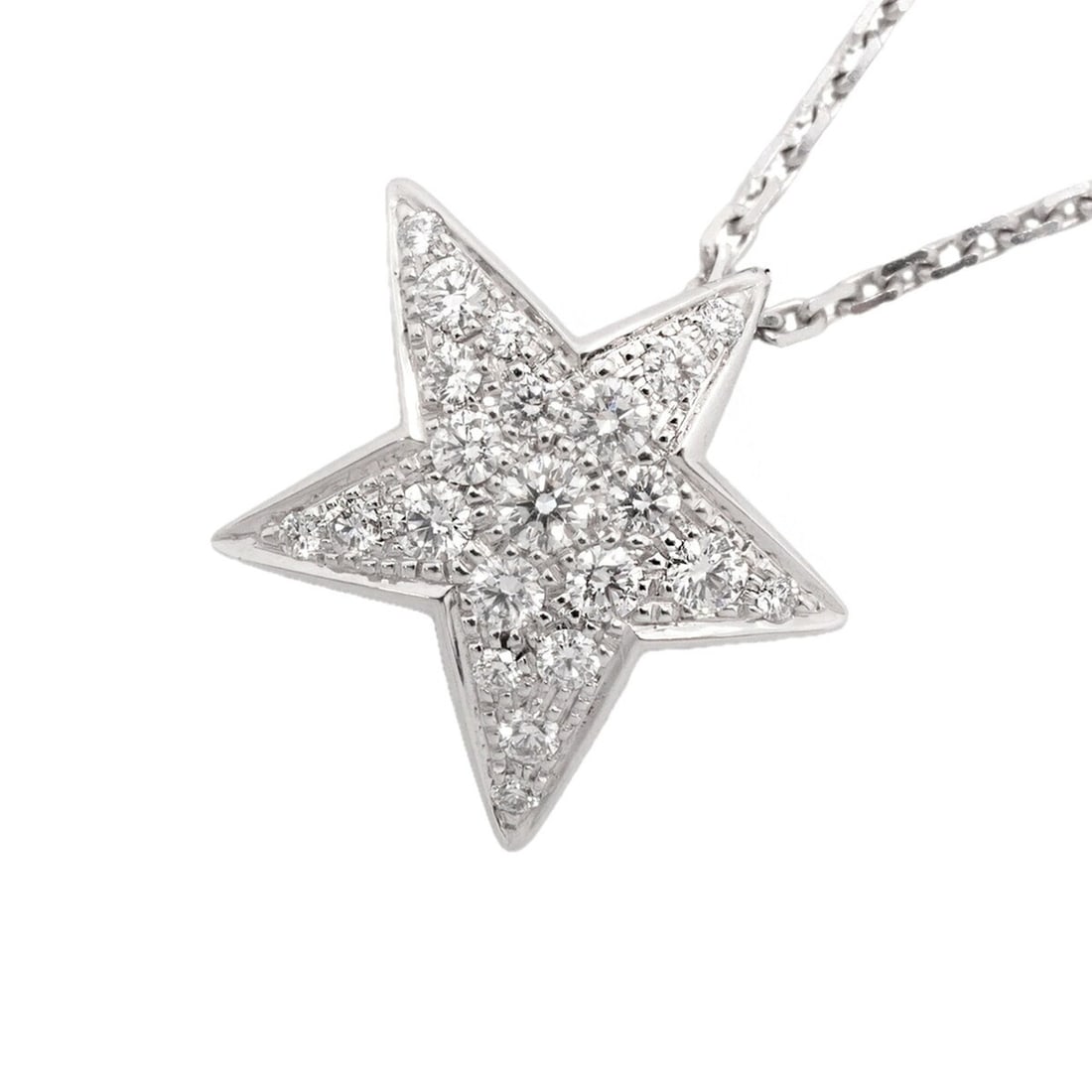 Chanel Comet Star Necklace, Large, 18K White Gold, Diamond, Women's: --- Catalog ---Category: SizePendant Size: 17.5mm x 18.9mm / 0.68'' x 0.74''Neck Circumference: 38 cm - 41 cm / 14.96'' - 16.14''Category: DesignStone: DiamondGender: WomenMaterial: White gold (18K)Ne