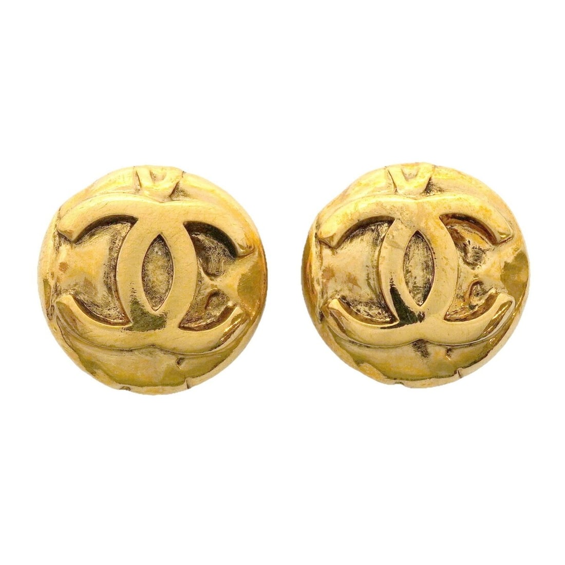 Chanel Earrings, Coco Mark Circle, GP Plated Gold, Women's: --- Catalog ---Category: SizeSize (HxWxD): 19.80mm x 20.00mm / 0.78'' x 0.79''Category: DesignType: Clip earringsColor: GoldGender: WomenMaterial: Gold platingCategory: GeneralBrand: Chanel--- Item Li