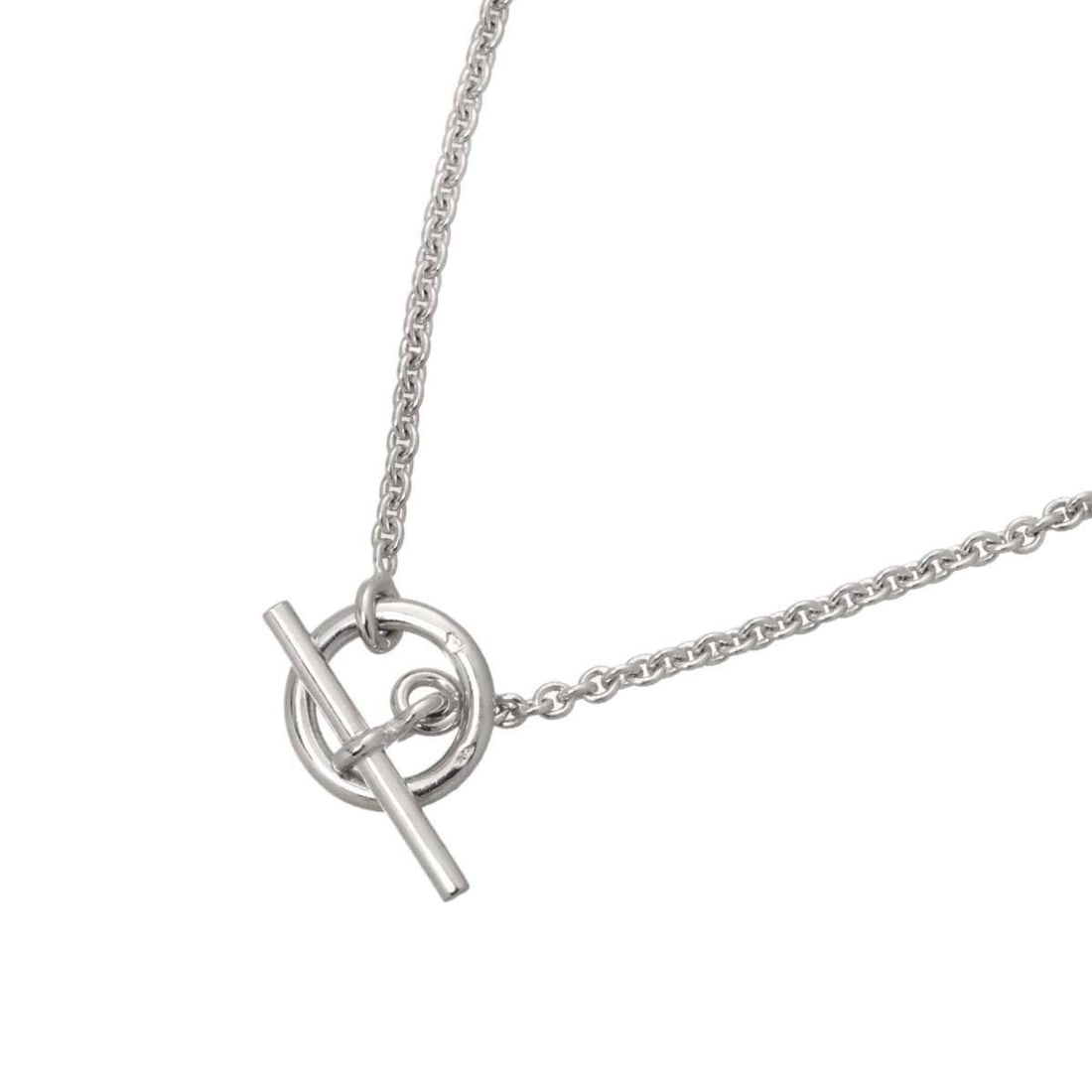 Hermes Echappée Chaine d'Ancre Toggle Clasp Necklace 40cm 18K WG White Gold 750: --- Catalog ---Category: SizePendant Size: 6.8mm x 17mm / 0.26'' x 0.66''Neck Circumference: 40 cm / 15.74''Category: DesignGender: WomenMaterial: White gold (18K)Necklace Type: NecklaceCategory: