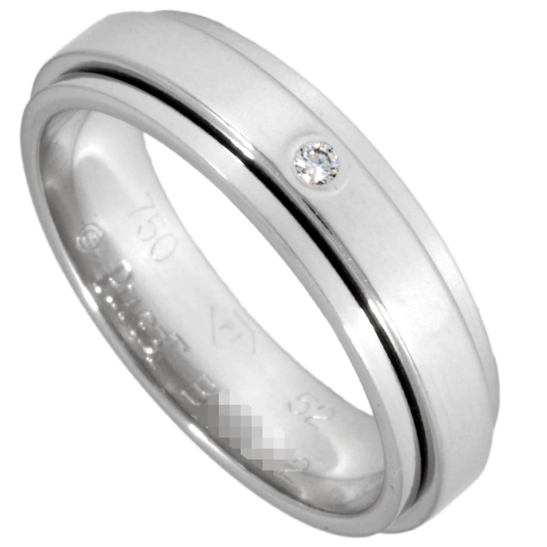 Piaget Possession 1P Diamond Ring, Size #52, 18K White Gold, 5.6g: --- Catalog ---Category: SizeUS Size: 6.5Brand Size: 52Category: DesignType: Band ringGender: Women,MenMaterial: White gold (18K)Category: GeneralBrand: Piaget--- Item List ---Section: ConditionRankin