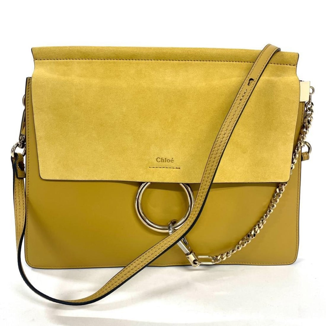 Chloé Chloe Faye Shoulder Bag, Leather, Yellow, Clutch, Women's: --- Catalog ---Category: SizeSize (HxWxD): 24cm x 32cm x 2cm / 9.44'' x 12.59'' x 0.78''Category: DesignType: Shoulder bagColor: YellowGender: WomenMaterial: Leather Category: GeneralBrand: Chloé--- 