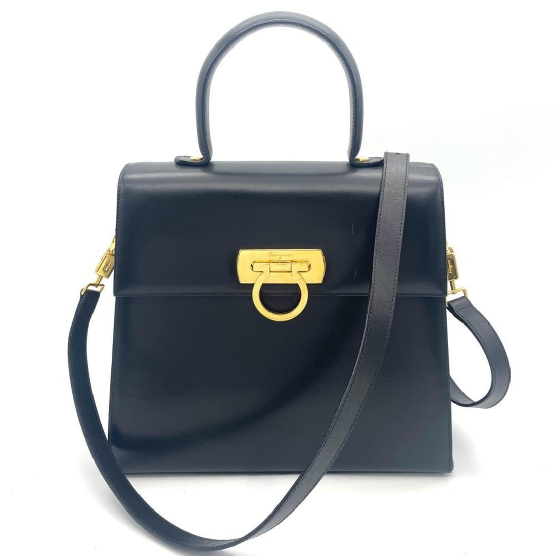Salvatore Ferragamo Ferragamo Gancini Handbag, 2-Way, Leather, Black: --- Catalog ---Category: SizeSize (HxWxD): 24cm x 26.5cm x 10.5cm / 9.44'' x 10.43'' x 4.13''Category: DesignType: HandbagColor: BlackGender: WomenMaterial: Leather Category: GeneralBrand: Salvatore F
