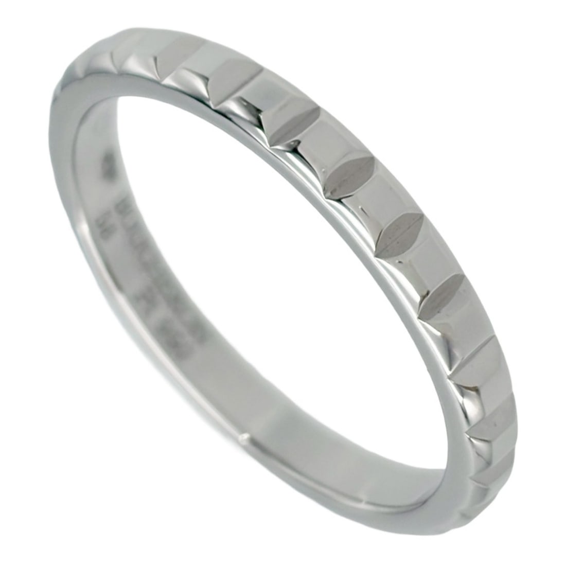 Boucheron Quatre Clou de Paris Medium Ring, Size #58, JAL00109, Platinum 950, 5.2g.: --- Catalog ---Category: SizeUS Size: 9Brand Size: 58Category: DesignType: Band ringGender: Women,MenMaterial: Platinum 950Category: GeneralBrand: Boucheron--- Item List ---Section: ConditionRanking: 