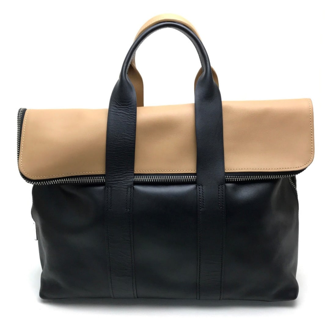 3.1 Phillip Lim Bicolor Our Bag - Tote Bag/Handbag Leather Men's/Women's Black: --- Catalog ---Category: SizeSize (HxWxD): 34cm x 41cm x 15cm / 13.38'' x 16.14'' x 5.9''Handle Length: 22.5cm / 8.85''Category: DesignType: Handbag, Tote bagColor: Beige, BlackGender: Men,Women,Unise