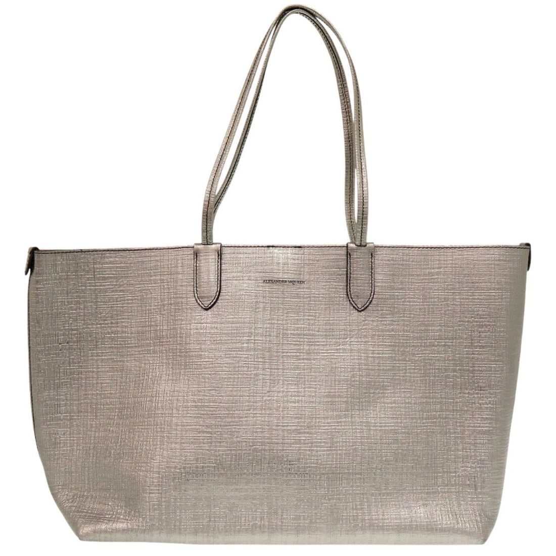 Alexander McQueen calf leather silver tote bag 0597: --- Catalog ---Category: SizeSize (HxWxD): 28cm x 37cm x 12cm / 11.02'' x 14.56'' x 4.72''Category: DesignType: Pouch, Tote bagColor: SilverGender: WomenCategory: GeneralBrand: Alexander McQueenCountr