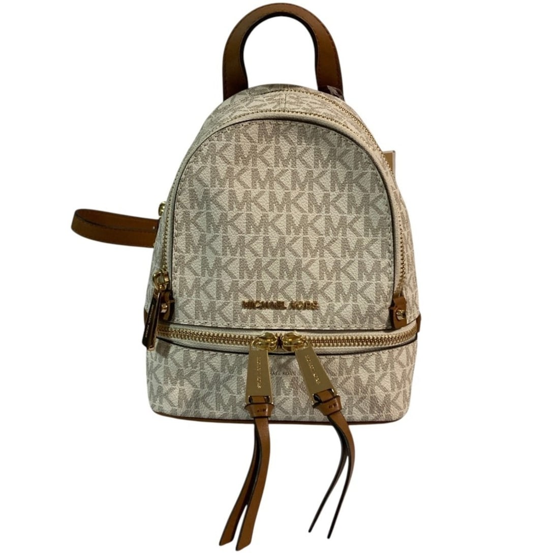 MICHAEL KORS RHEA ZIP Backpack (White) - Women's: --- Catalog ---Category: SizeSize (HxWxD): 20.5cm x 15.5cm x 7cm / 8.07'' x 6.1'' x 2.75''Category: DesignType: BackpackColor: WhiteGender: WomenCategory: GeneralBrand: Michael Kors--- Item List ---Se