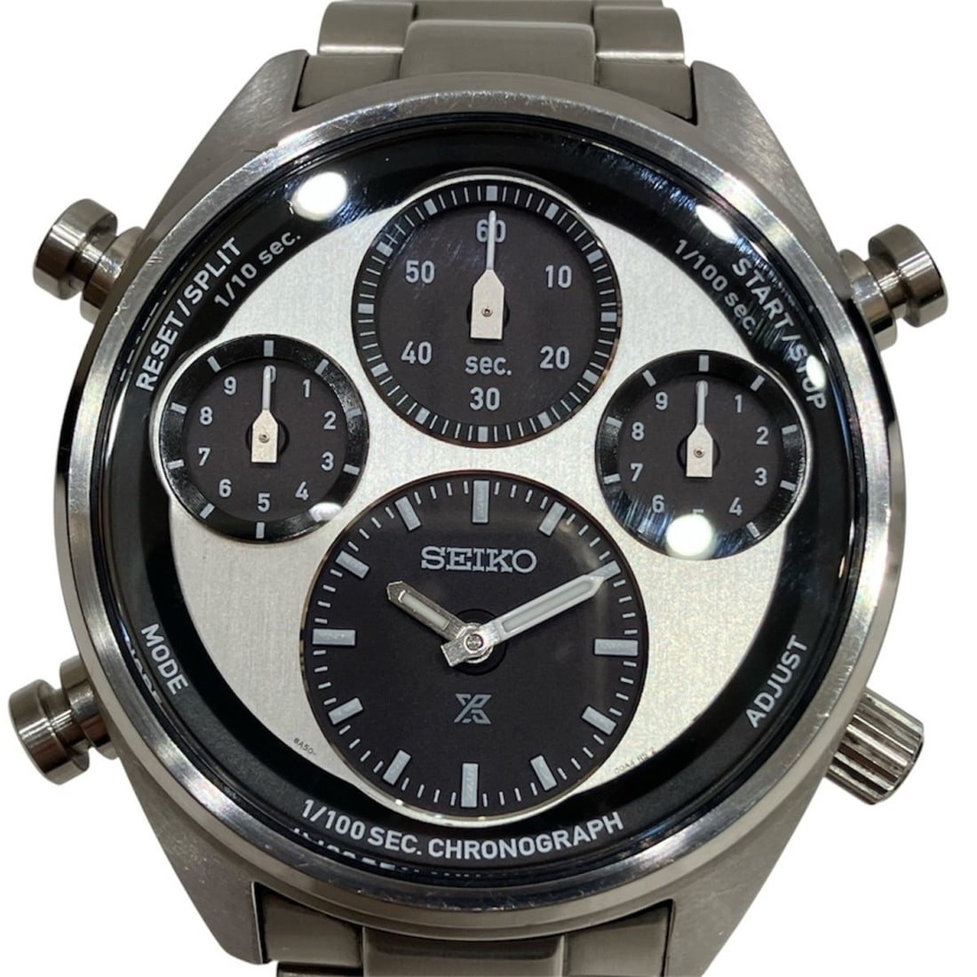 Seiko SEIKO wristwatch, total weight 152g, stainless steel, solar-powered, silver and navy dial,: --- Catalog ---Category: SizeWrist Size: 19.5cm / 7.67''Case Diameter: 42mm / 1.65''Category: DesignType: WristwatchGender: MenColor (Dial): Navy, SilverMaterial (Band): Stainless steelMaterial (Case)