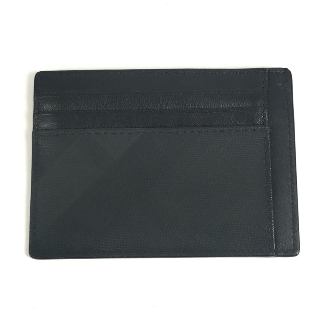 BURBERRY Check Business Card Holder/Pass Case, Leather, Men's/Women's, Black: --- Catalog ---Category: DesignType: Business card caseColor: BlackGender: Men,WomenMaterial: PVC , Leather Category: GeneralBrand: BurberryCategory: Physical PropertiesSize (HxWxD): 8cm x 11cm / 3.14