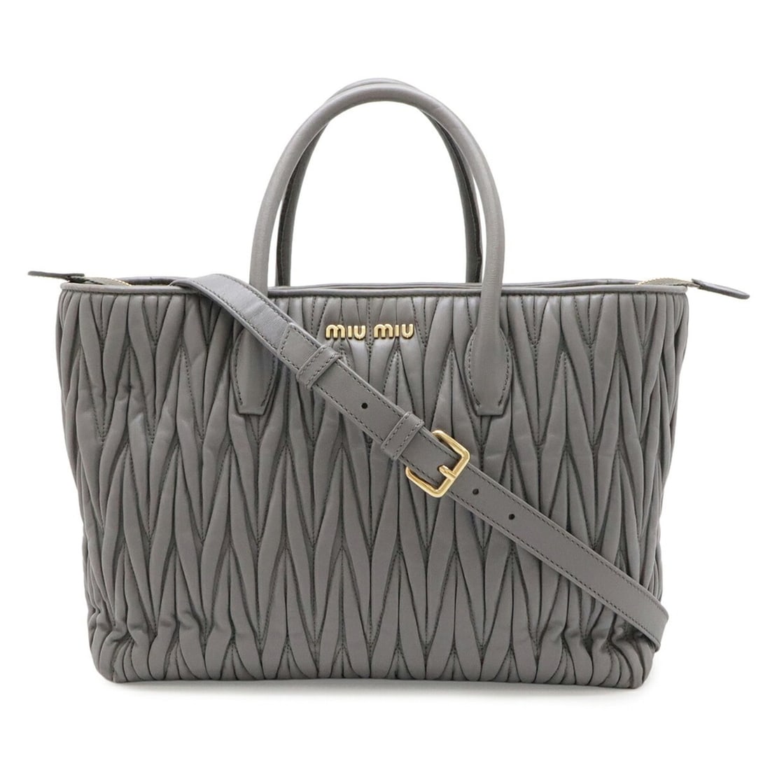 Miu Miu Miu Matelassé Gathered Handbag/Shoulder Bag, Leather, Gray/Black, Purchased at a domestic: --- Catalog ---Category: SizeSize (HxWxD): 22cm x 30cm x 15cm / 8.66'' x 11.81'' x 5.9''Category: DesignType: Handbag, Shoulder bagColor: GrayGender: WomenMaterial: Leather Category: GeneralLine: