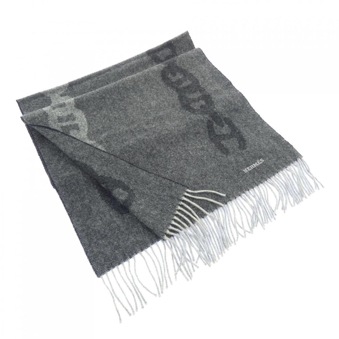 Hermes scarf: --- Catalog ---Category: SizeSize (LxW): 1.54m x 41.5cm / 60.62'' x 16.33''Category: DesignType: StoleColor: GrayGender: MenMaterial: Cashmere Category: GeneralBrand: Hermes--- Item List ---Section: C