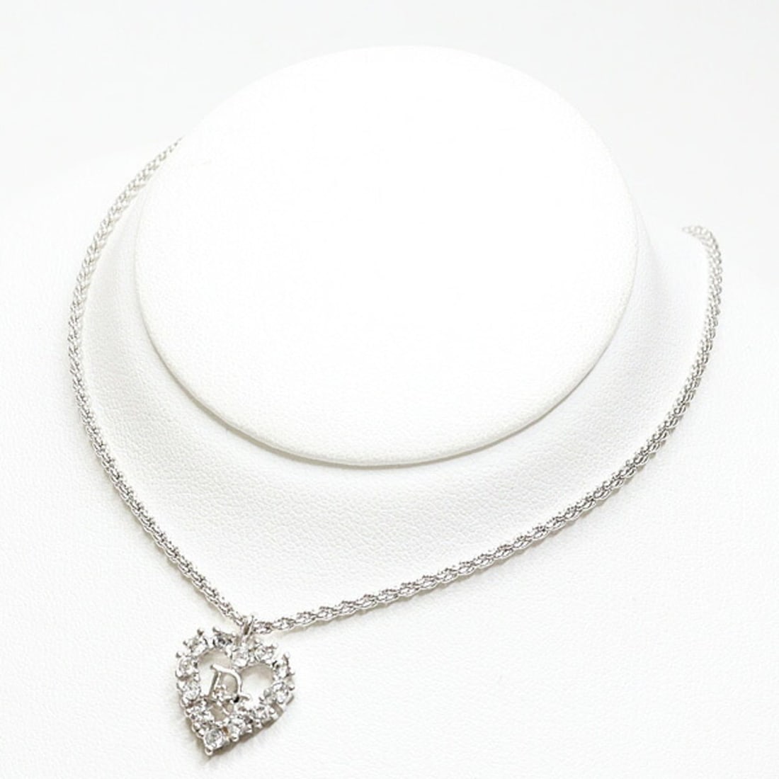 Christian Dior Trotter Heart Necklace, Metal, Silver-tone Rhinestones,: --- Catalog ---Category: SizePendant Size: 15.5mm x 13mm / 0.61'' x 0.51''Neck Circumference: 38.5 cm - 44 cm / 15.15'' - 17.32''Category: DesignColor: SilverGender: WomenMaterial: Metal,