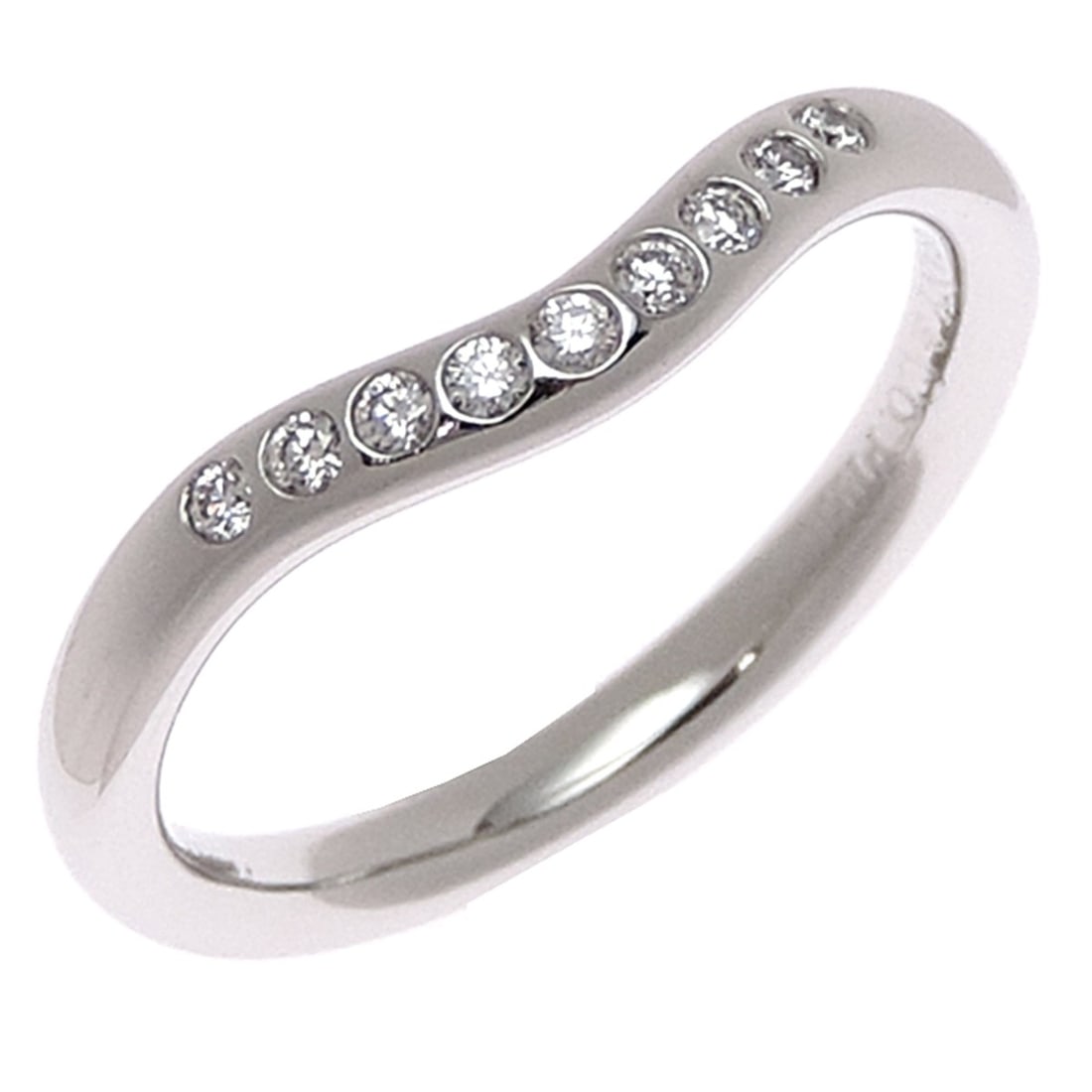 Tiffany & Co. Pt950 Curved 9-Diamond Women's Ring (Pt950 Platinum): --- Catalog ---Category: SizeJP Size: 5US Size: 3.5Category: DesignType: Band ringStone: DiamondGender: WomenMaterial: Platinum 950Category: GeneralBrand: TiffanyCountry of Origin: Spain--- Item List 