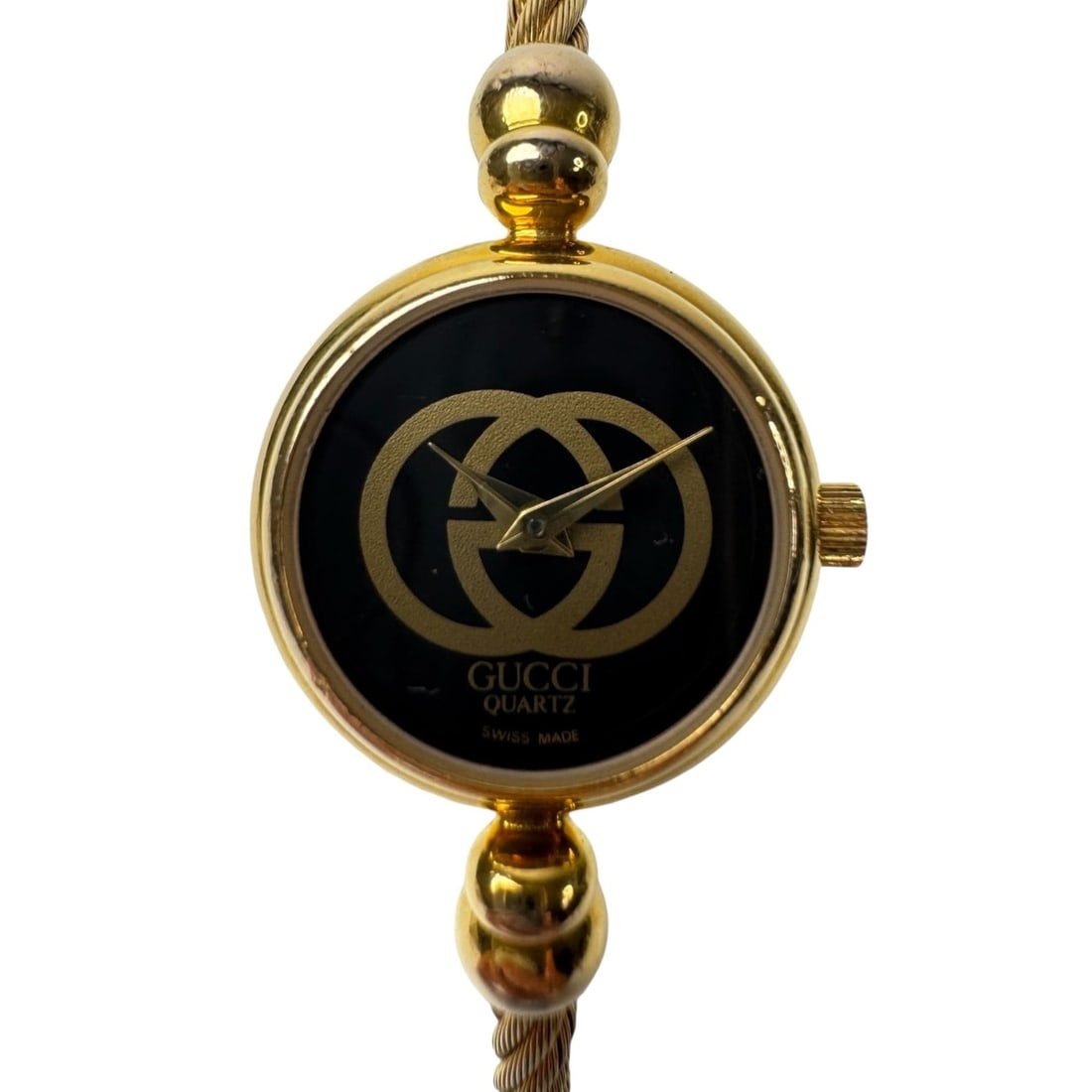 Gucci GUCCI Bangle Watch 2047L Quartz Gold Black Dial Battery Replaced Women's: --- Catalog ---Category: SizeWrist Size: 18cm / 7.08''Case Diameter: 18mm / 0.71''Category: DesignType: WristwatchGender: WomenMaterial (Band): Gold plated, Stainless steelMaterial (Case): Gold plated