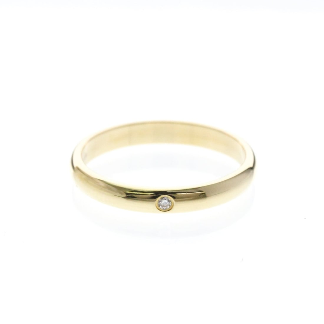 Cartier 1895 Wedding Ring, 1P Diamond Yellow Gold (18K) Fashion Diamond Band Ring Gold: --- Catalog ---Category: SizeWeight: 2.3g / 0.08oz.JP Size: 9US Size: 4 3/4Brand Size: 49Category: DesignType: Band ringColor: GoldMetal: GoldStone: DiamondStyle: FashionGender: Women,MenMaterial: Yel