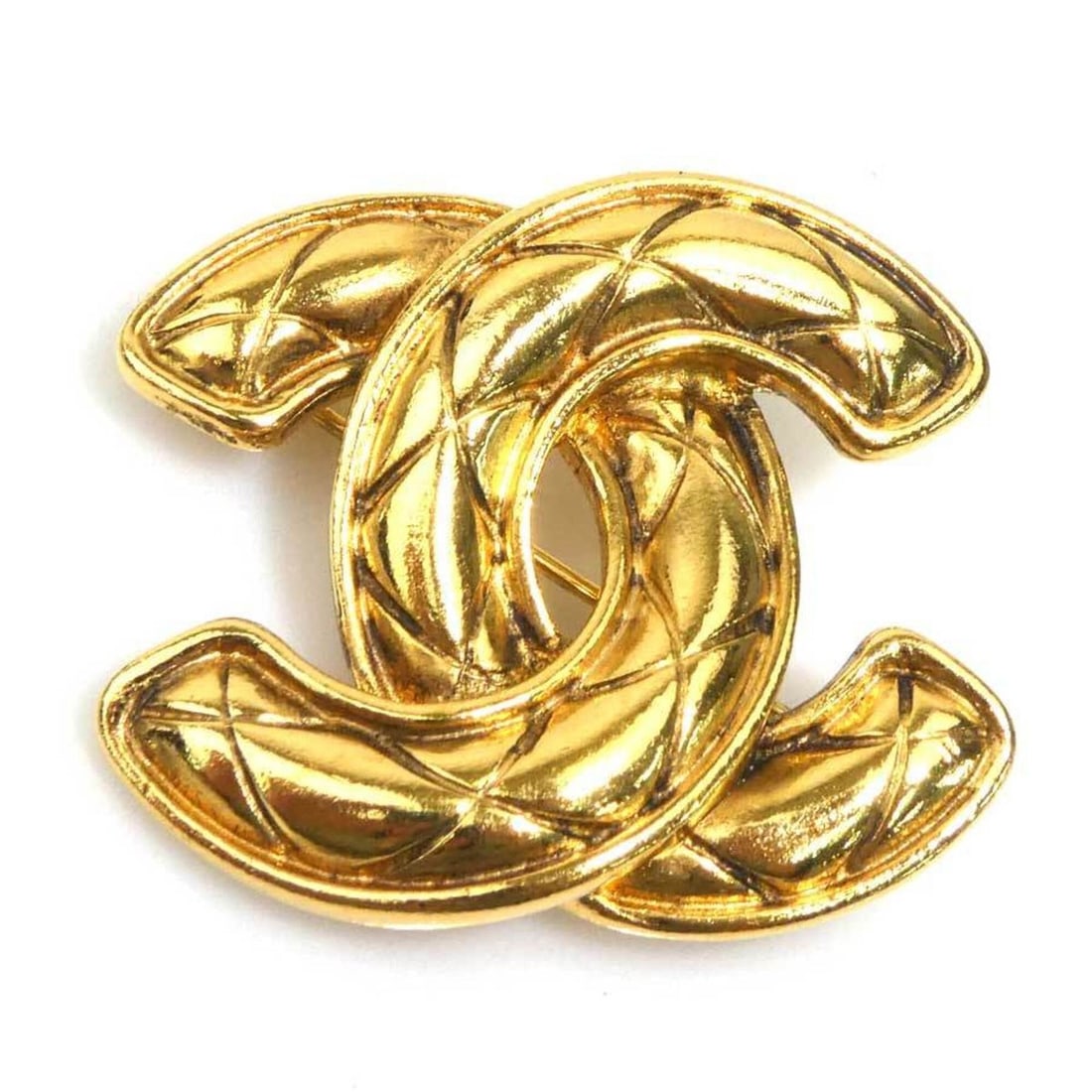 Chanel brooch, Coco Mark, metal, gold, women's, e62215k: --- Catalog ---Category: SizeSize (HxWxD): 3.5cm x 4cm / 1.37'' x 1.57''Category: DesignType: BroochColor: GoldGender: WomenMaterial: MetalCategory: GeneralBrand: ChanelCountry of Origin: France--- It