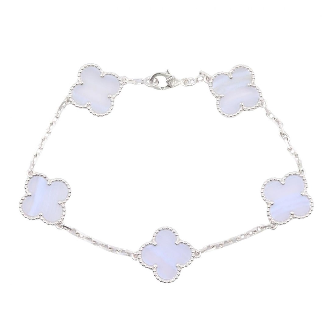 Van Cleef & Arpels Vintage Alhambra 5-Motif Bracelet, 18K White Gold (18KWG), Chalcedony, Women's,: --- Catalog ---Category: SizeLength: 17.5cm / 6.88''Category: DesignType: Charm braceletColor: Blue, SilverGender: WomenMaterial: White gold (18K)Category: GeneralMPN: VCARD34700Brand: Van Cleef & Arp