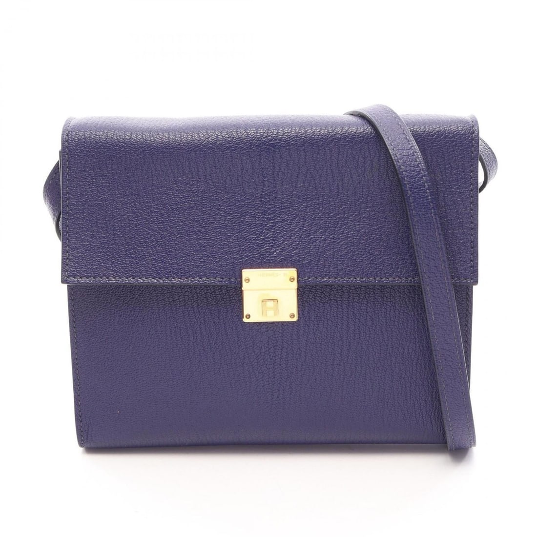 Hermes HERMES Click 16 Shoulder Bag Handbag Leather Chevre Women's Blue H073568CCM3: --- Catalog ---Category: SizeSize (HxWxD): 14cm x 16.5cm x 3cm / 5.51'' x 6.49'' x 1.18''Category: DesignType: Handbag, Shoulder bagColor: BlueGender: WomenMaterial: Chevre leather , Leather Category: