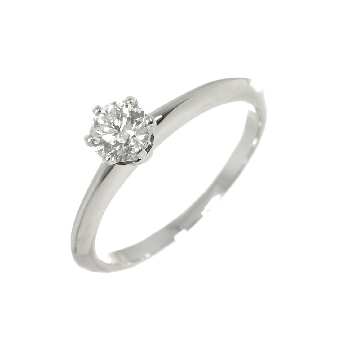 Tiffany & Co. Solitaire Diamond Ring, 0.37ct E VVS2, Platinum.: --- Catalog ---Category: SizeJP Size: 10.5US Size: 5.5Category: DesignType: Band ringGender: WomenMaterial: Platinum 950Category: GeneralBrand: Tiffany--- Item List ---Section: ConditionRanking: Rank 
