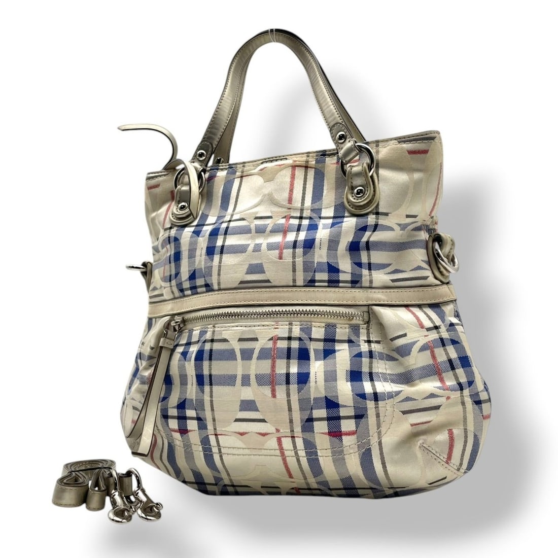 COACH 21139 Poppy Tartan Foldover Signature Shoulder Bag Handbag Tote Canvas Leather Ivory Blue: --- Catalog ---Category: SizeSize (HxWxD): 28cm x 32cm x 9cm / 11.02'' x 12.59'' x 3.54''Category: DesignType: Handbag, Shoulder bag, Tote bagColor: Blue, IvoryGender: WomenMaterial: Canvas , Leather 