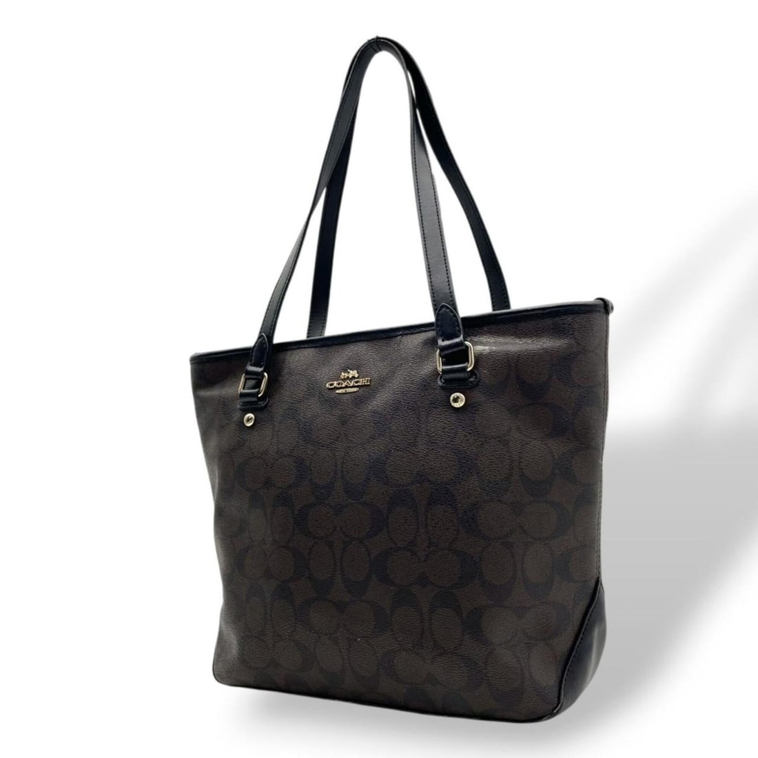 COACH Luxury Signature Tote Bag F58294 Brown Leather Gold Hardware Shoulder for Women S86: --- Catalog ---Category: SizeSize (HxWxD): 25cm x 28cm x 10cm / 9.84'' x 11.02'' x 3.93''Category: DesignType: Tote bagColor: Black, BrownGender: WomenMaterial: PVC , Leather Category: GeneralMPN: F58