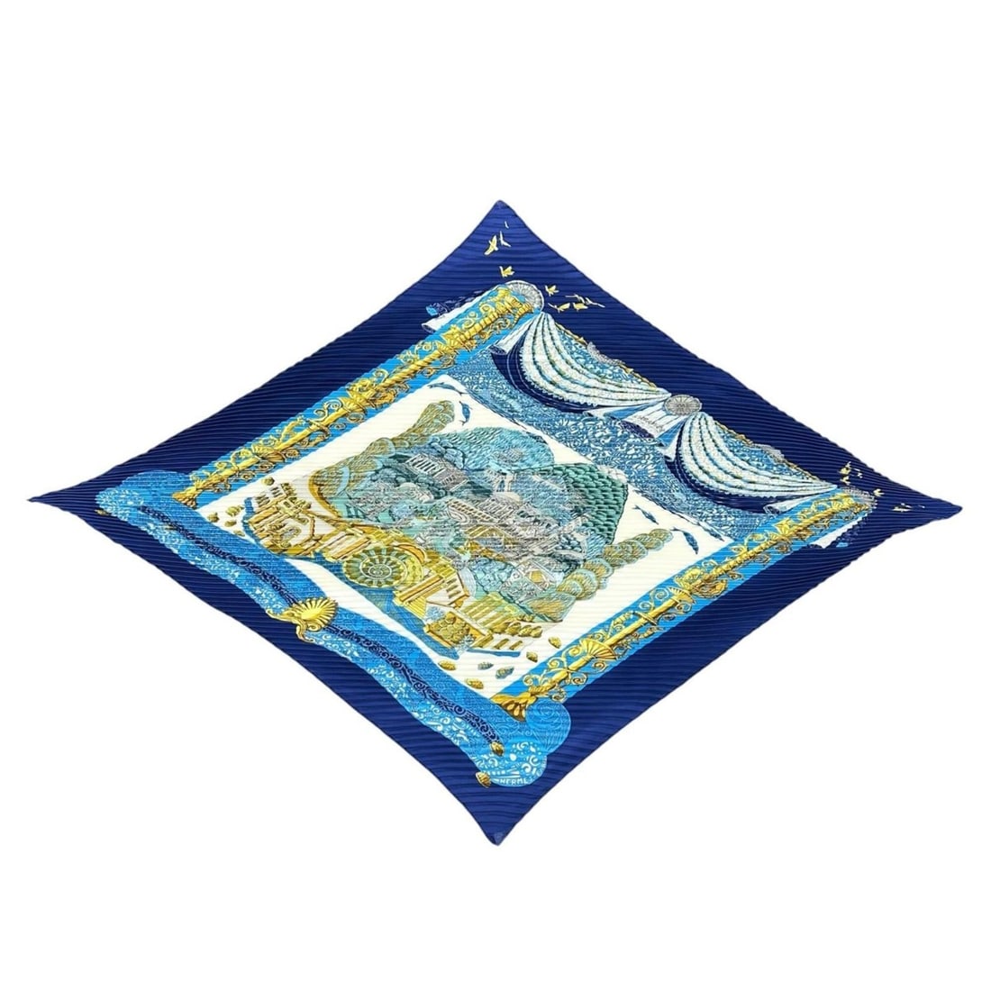 HERMES Pleated Scarf L'ATLANTIDE (Atlantis) Silk Scarf/Muffler Blue Women's: --- Catalog ---Category: SizeSize (LxW): 48cm x 1.29m / 18.89'' x 50.78''Category: DesignType: ScarfColor: BlueGender: WomenMaterial: Silk Category: GeneralBrand: HermesCountry of Origin: France--- It