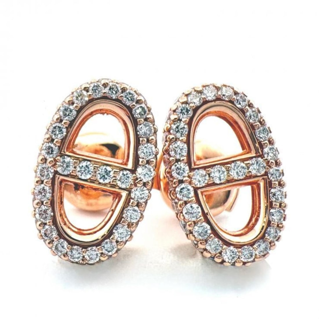 Hermes K18PG Farandole Earrings Diamond Pink Gold Au750 HERMES: --- Catalog ---Category: SizeSize (HxWxD): 13.00mm x 8.00mm / 0.51'' x 0.31''Category: DesignType: Stud earringsColor: GoldGender: WomenMaterial: Pink gold (18K)Category: GeneralBrand: Hermes--- Item 