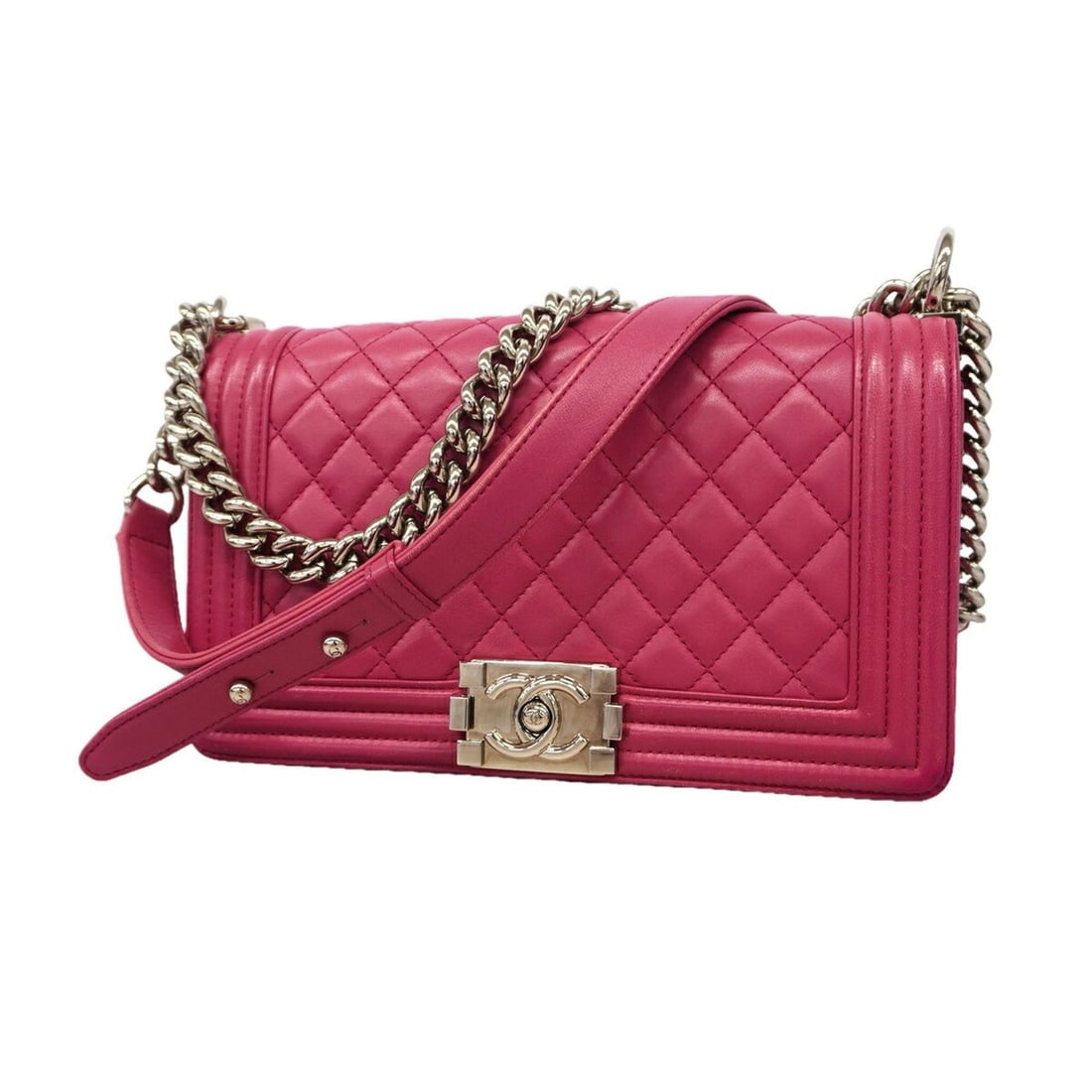 Chanel Boy Chain Shoulder Bag, Lambskin, Pink, Women's, P3465775: --- Catalog ---Category: SizeSize (HxWxD): 16cm x 25cm x 8cm / 6.29'' x 9.84'' x 3.14''Category: DesignType: Shoulder bagColor: PinkGender: WomenMaterial: Leather Hardware Color: SilverLeather/Fur Typ