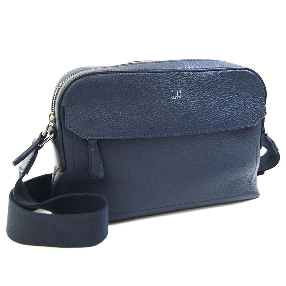 Dunhill Cadogan Belgrave City Shoulder Bag 19F3107AR059R Navy Leather Crossbody Pouch for Men: --- Catalog ---Category: SizeSize (HxWxD): 18cm x 26cm x 5cm / 7.08'' x 10.23'' x 1.96''Strap Length: 146cm / 57.48''Category: DesignType: Pochette, Shoulder bagColor: NavyGender: MenMaterial: Leather