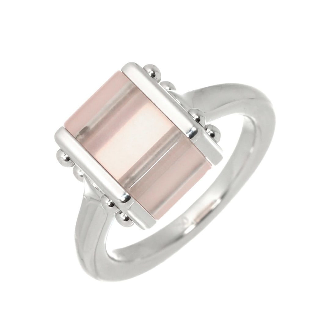 Louis Vuitton Bague Ring #53, Quartz, 18K White Gold (750): --- Catalog ---Category: SizeJP Size: 15US Size: 7.5Category: DesignType: Band ringGender: WomenMaterial: White gold (18K)Category: GeneralBrand: Louis Vuitton--- Item List ---Section: ConditionRankin