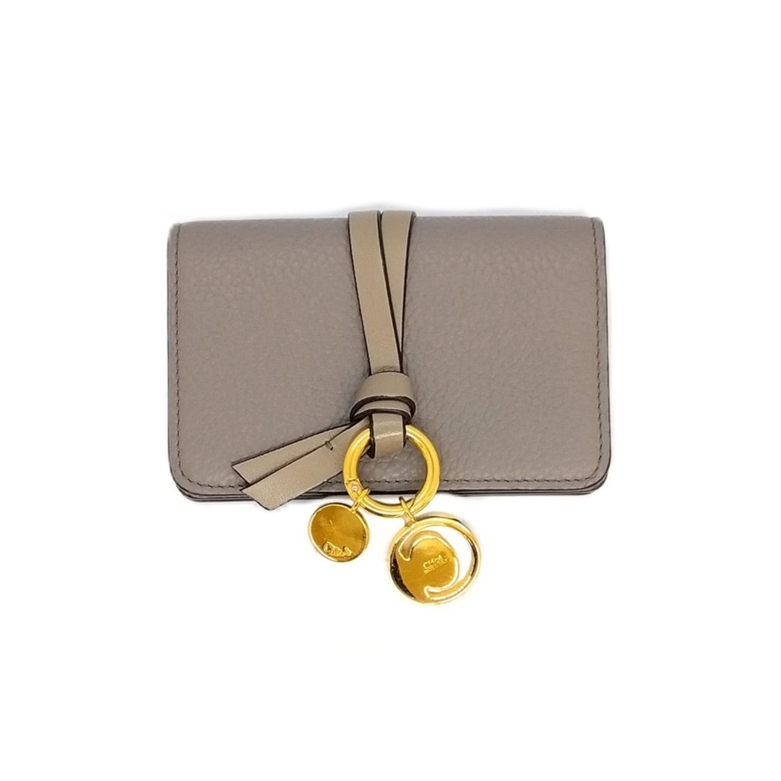 Chloé Chloe Alphabet Card Holder, Business Case, Gray, Women's: --- Catalog ---Category: DesignType: Card caseColor: GrayGender: WomenCategory: GeneralBrand: ChloéCountry of Origin: ItalyCategory: Physical PropertiesSize (HxWxD): 7.5cm x 11cm x 2cm / 2.95'' x 4.3