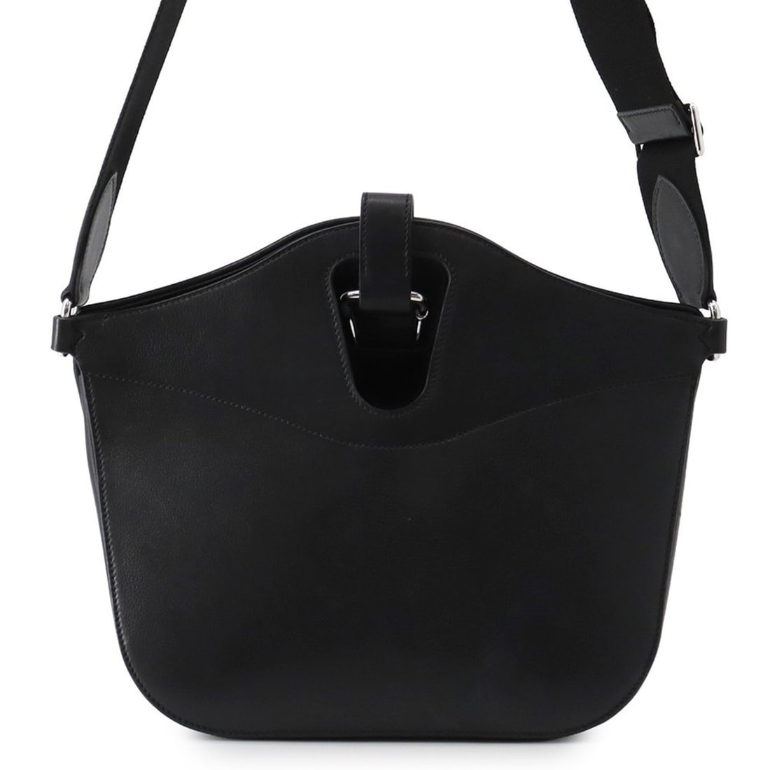 Hermes Attrage Tote Bag, Black Evergrain Canvas, U Stamp, HERMES Black, Handbag,: --- Catalog ---Category: SizeSize (HxWxD): 24cm x 26cm x 9cm / 9.44'' x 10.23'' x 3.54''Category: DesignType: Handbag, Tote bagColor: BlackGender: WomenMaterial: Canvas Hardware Color: SilverCategory: