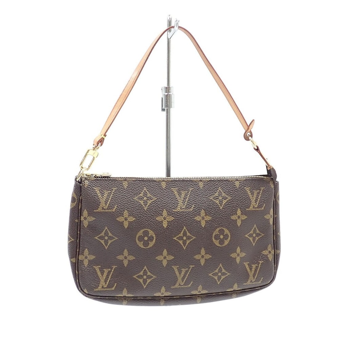 Louis Vuitton Monogram Pochette Accessoires Women's Pouch M51980: --- Catalog ---Category: SizeSize (HxWxD): 13cm x 21cm x 3cm / 5.11'' x 8.26'' x 1.18''Category: DesignType: Pochette, PouchGender: WomenMaterial: Monogram Category: GeneralLine: MonogramBrand: Louis 