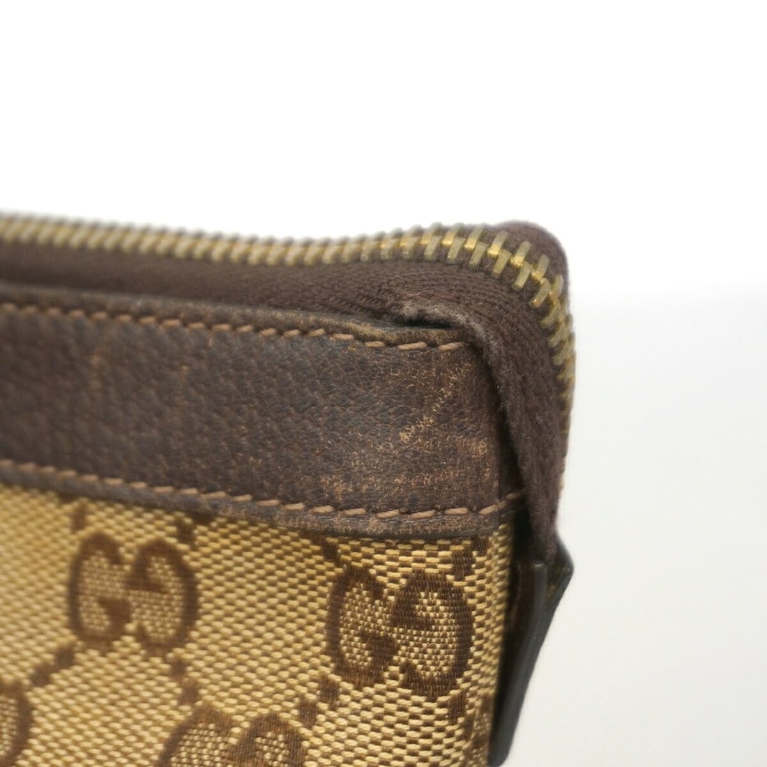 Louis Vuitton Taiga Multicles M30500 Key Case - 7